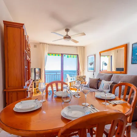 Yate 4 Apartment