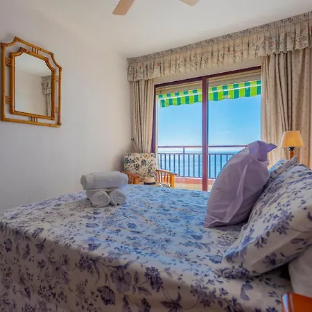 Yate 4 * Fuengirola